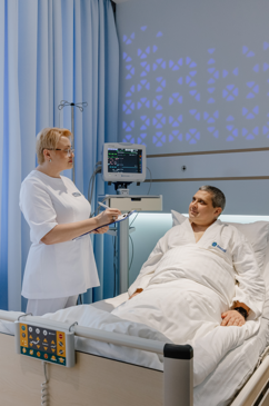 Slider image (4) EmCell Clinic